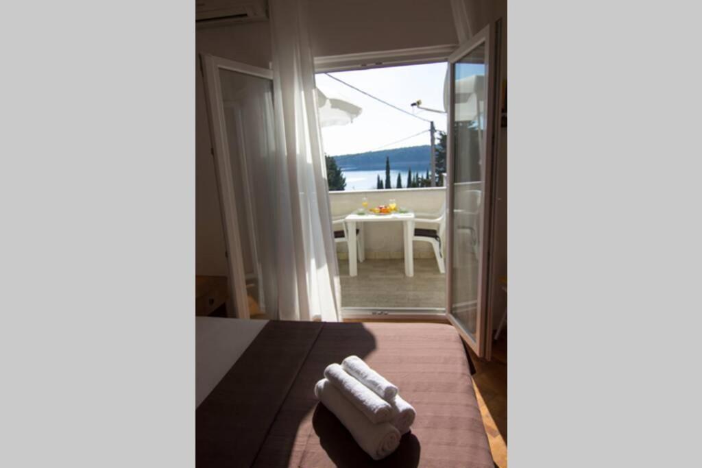 Sea View Room With Kitchen, Balcony&Air Condition Barbat na Rabu ภายนอก รูปภาพ